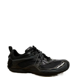 Black shoes, front view