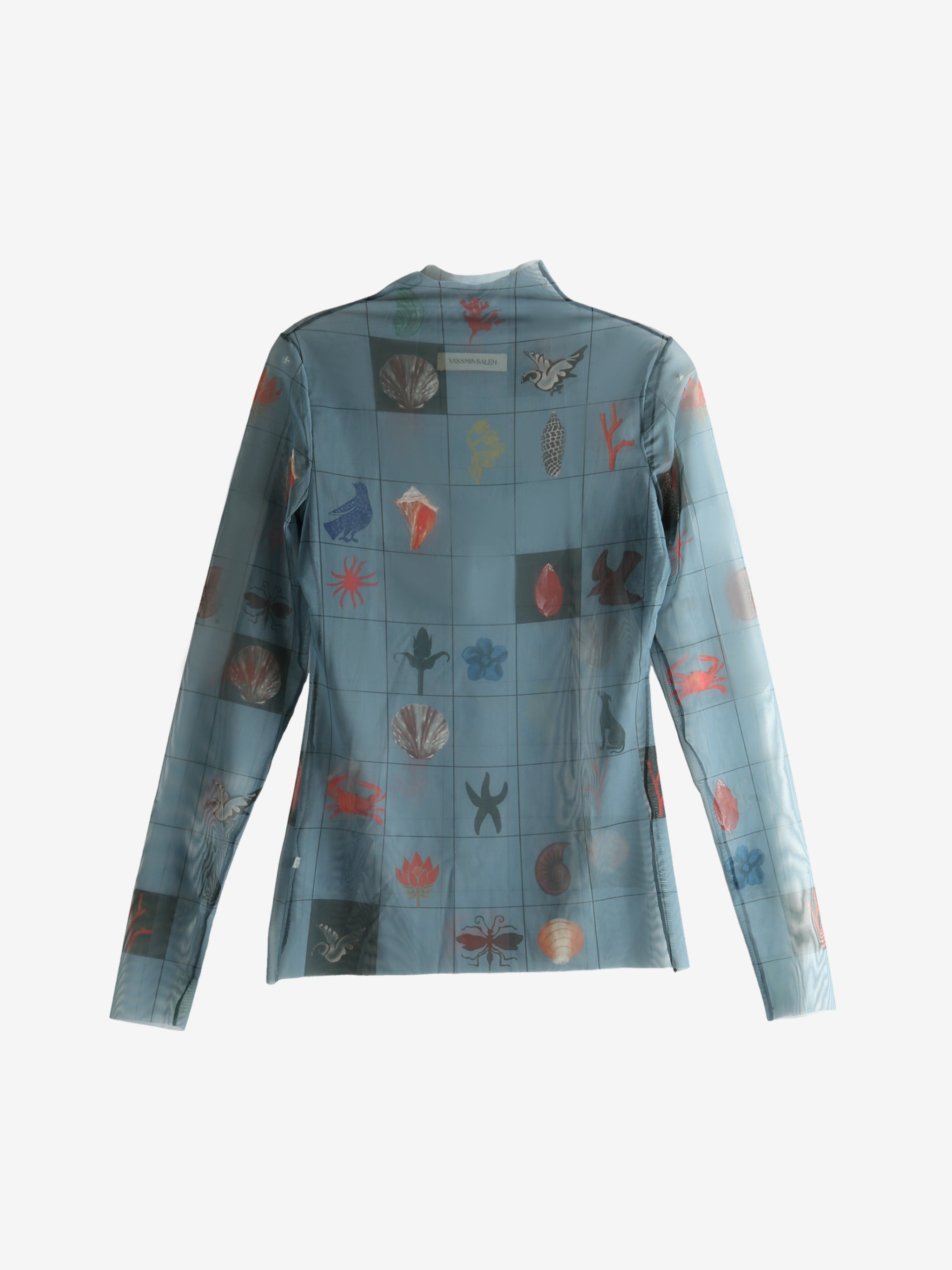 Blue top, front view