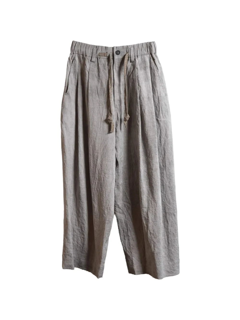 Grey trousers,front view