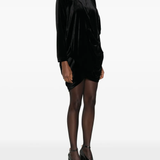 Black shirt,full body view