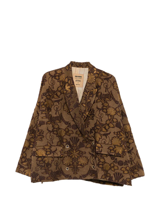 Brown jacket, front view