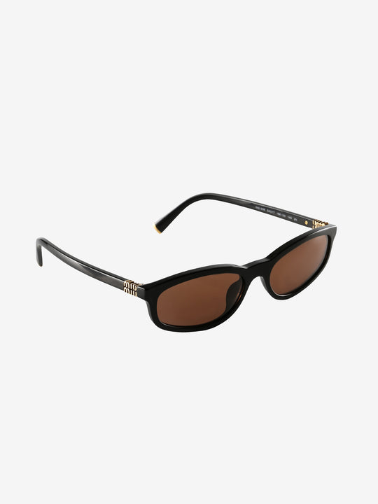 Black sunglasses, side view