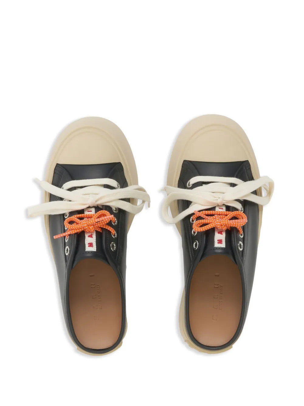 Black shoes, front view