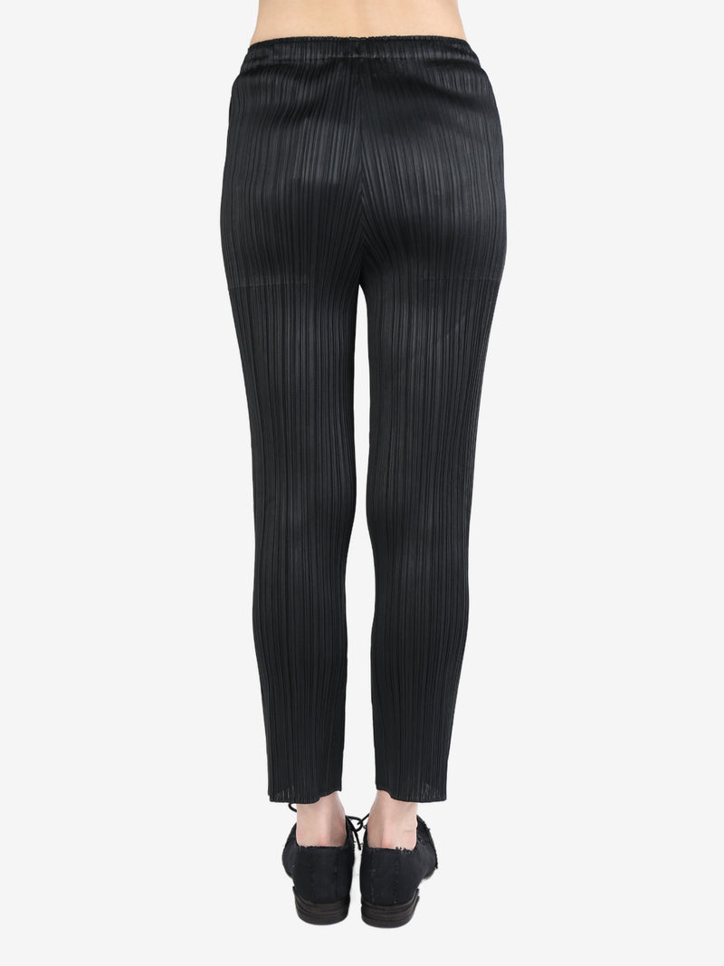 PLEATS PLEASE ISSEY MIYAKE Women Monthly Colors : July Pants
