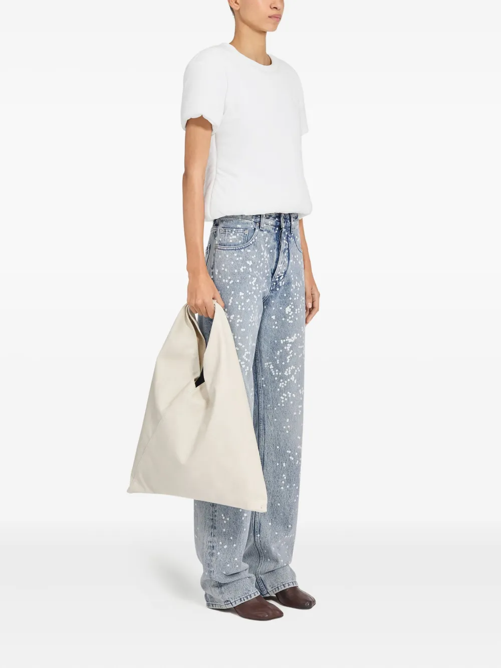 blue pant, full body view