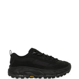 Black shoes, front view