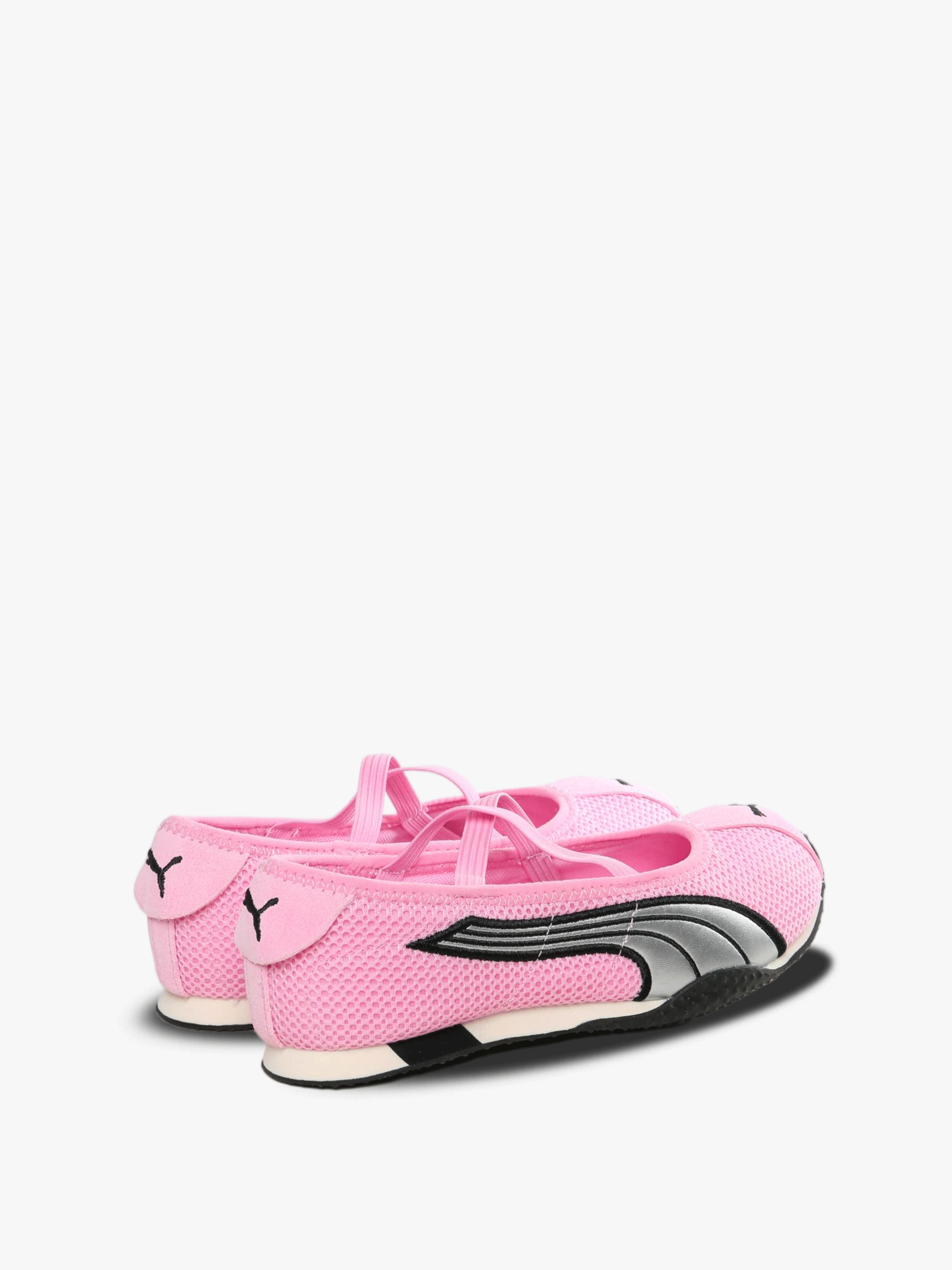 Pink sneakers,back view
