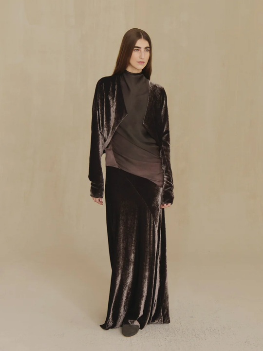 Black skirt, full body view