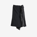 Black skirt, front view