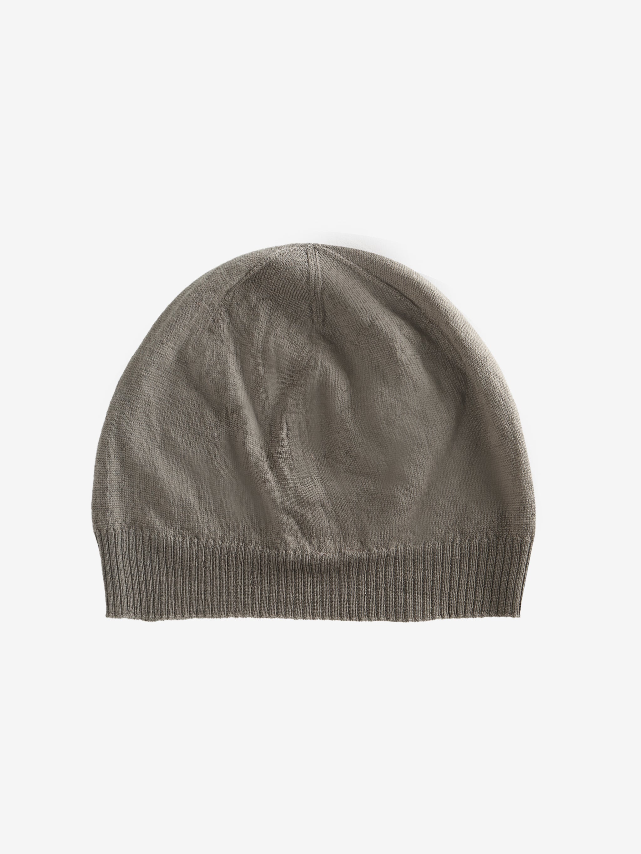 Gray knit beanie,front view