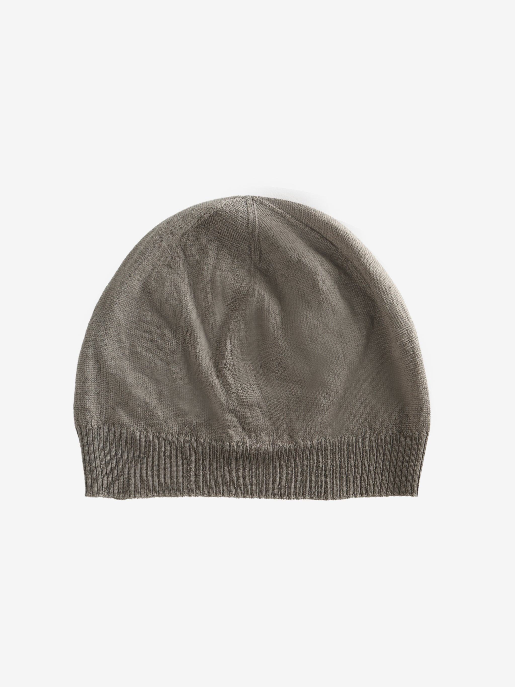 Gray knit beanie,front view
