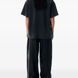 Black t-shirt,full body view