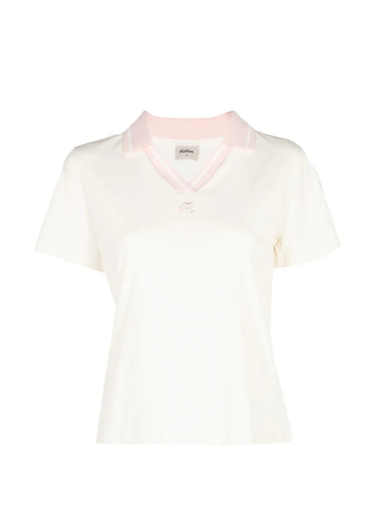 White shirt, front view