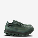 Green shoe,front view