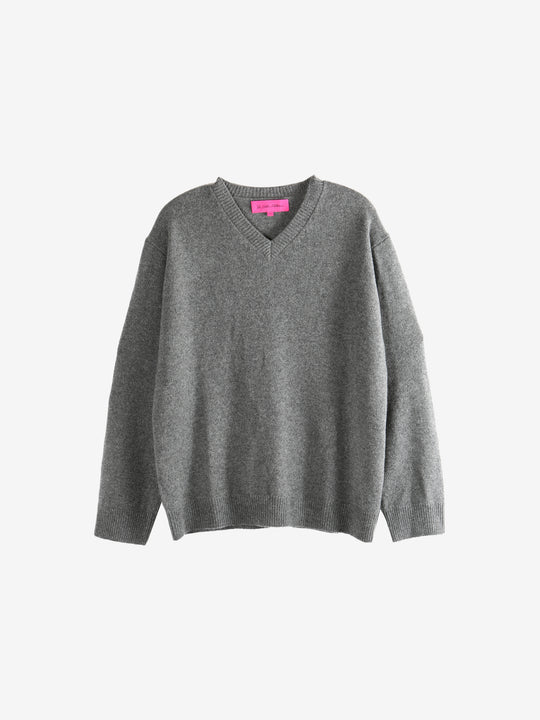 Gray sweater,front view