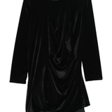 Black shirt,front view