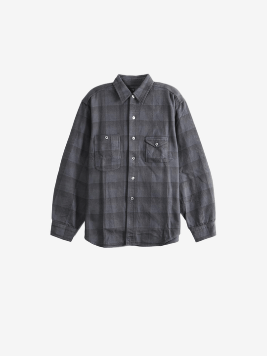 Black shirt, front view