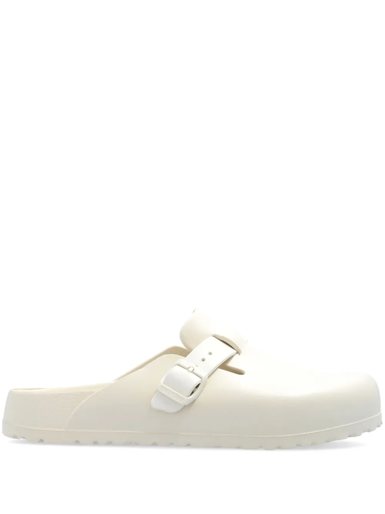 White sandals,side view