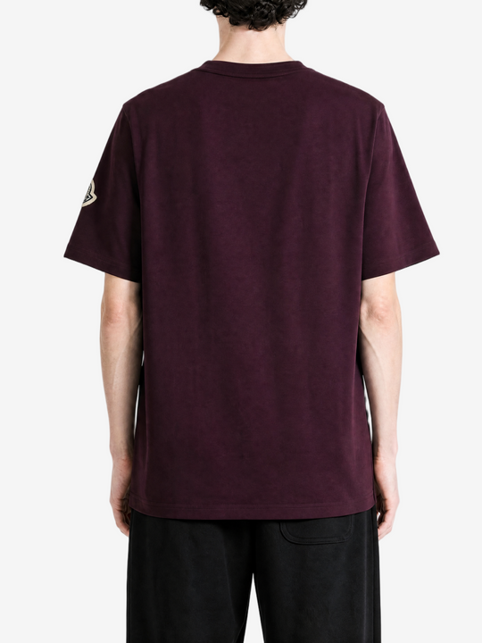 Burgundy t-shirt, full body view