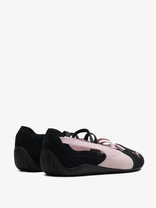 Black and white shoe,front view