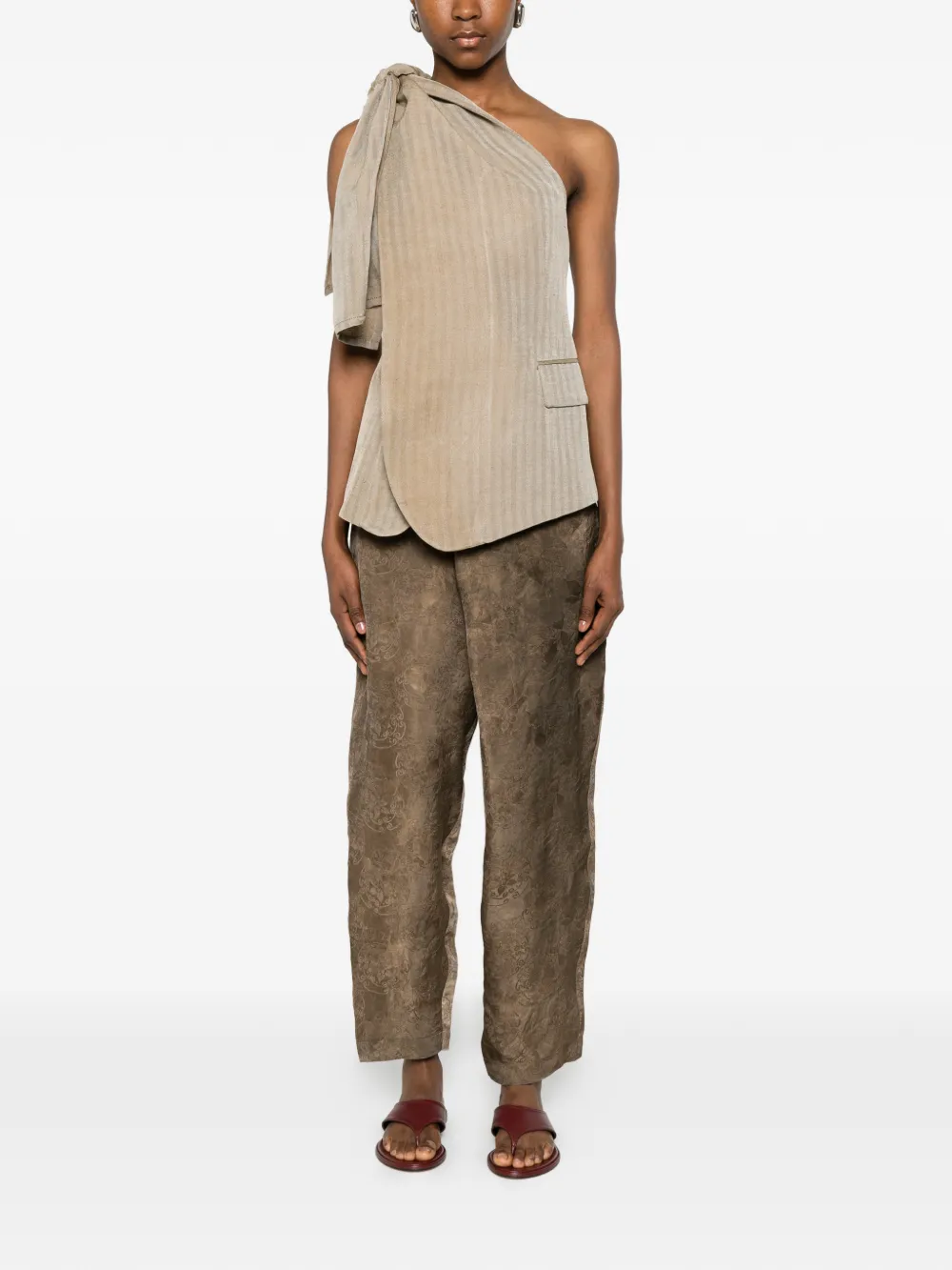 Tan jacktes,full body view