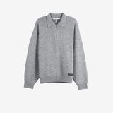 Grey top, front view