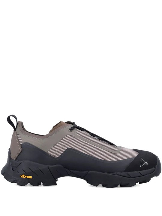 Grey sneakers,front view