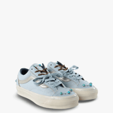 Blue shoes, front view
