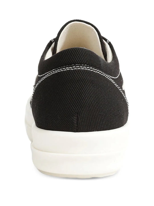 Black shoes, back view