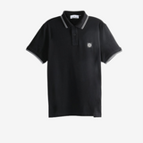 Black shirt, front view