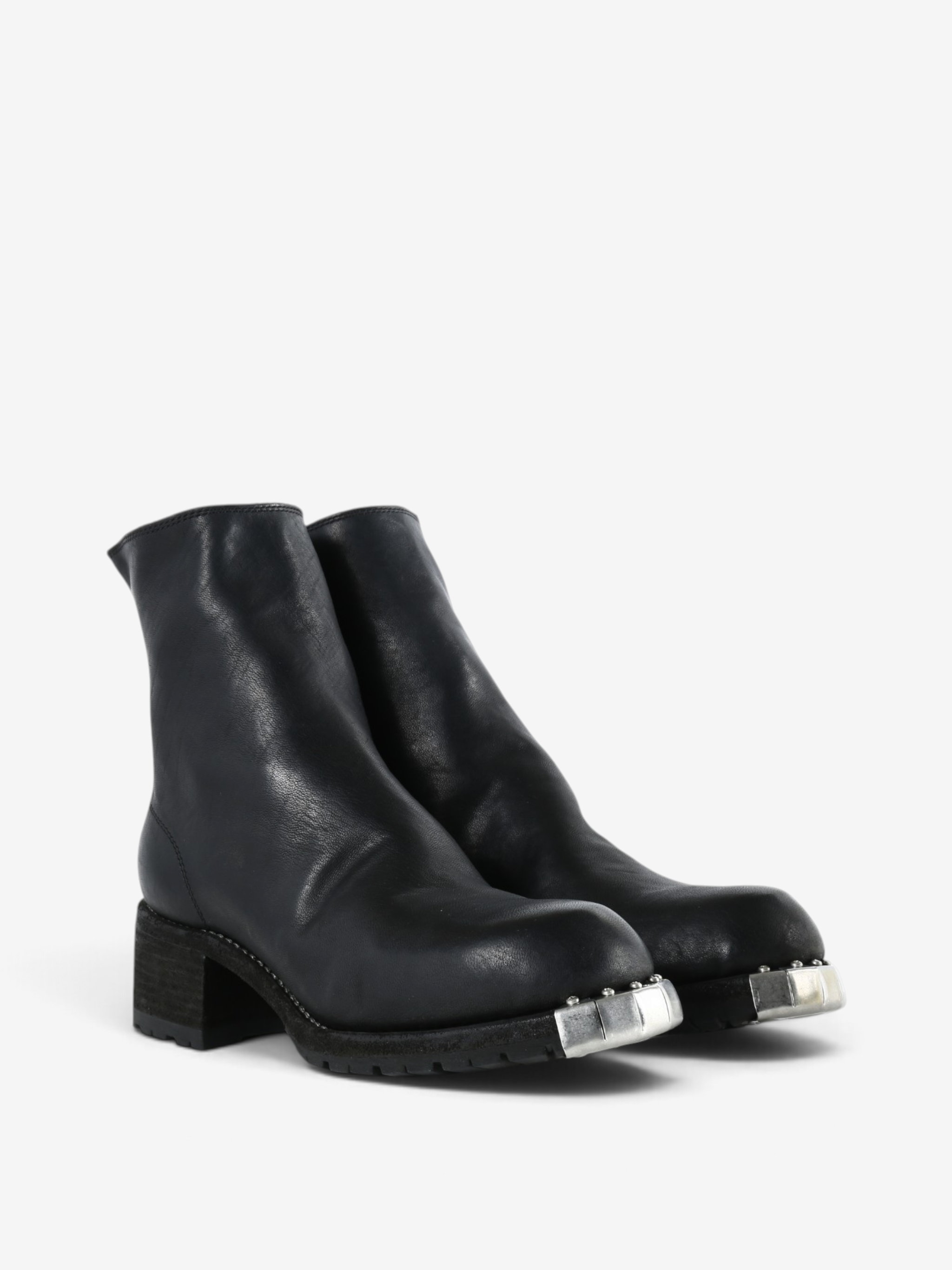 Black boots, front view