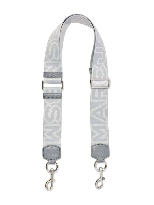 Grey accessories, front view