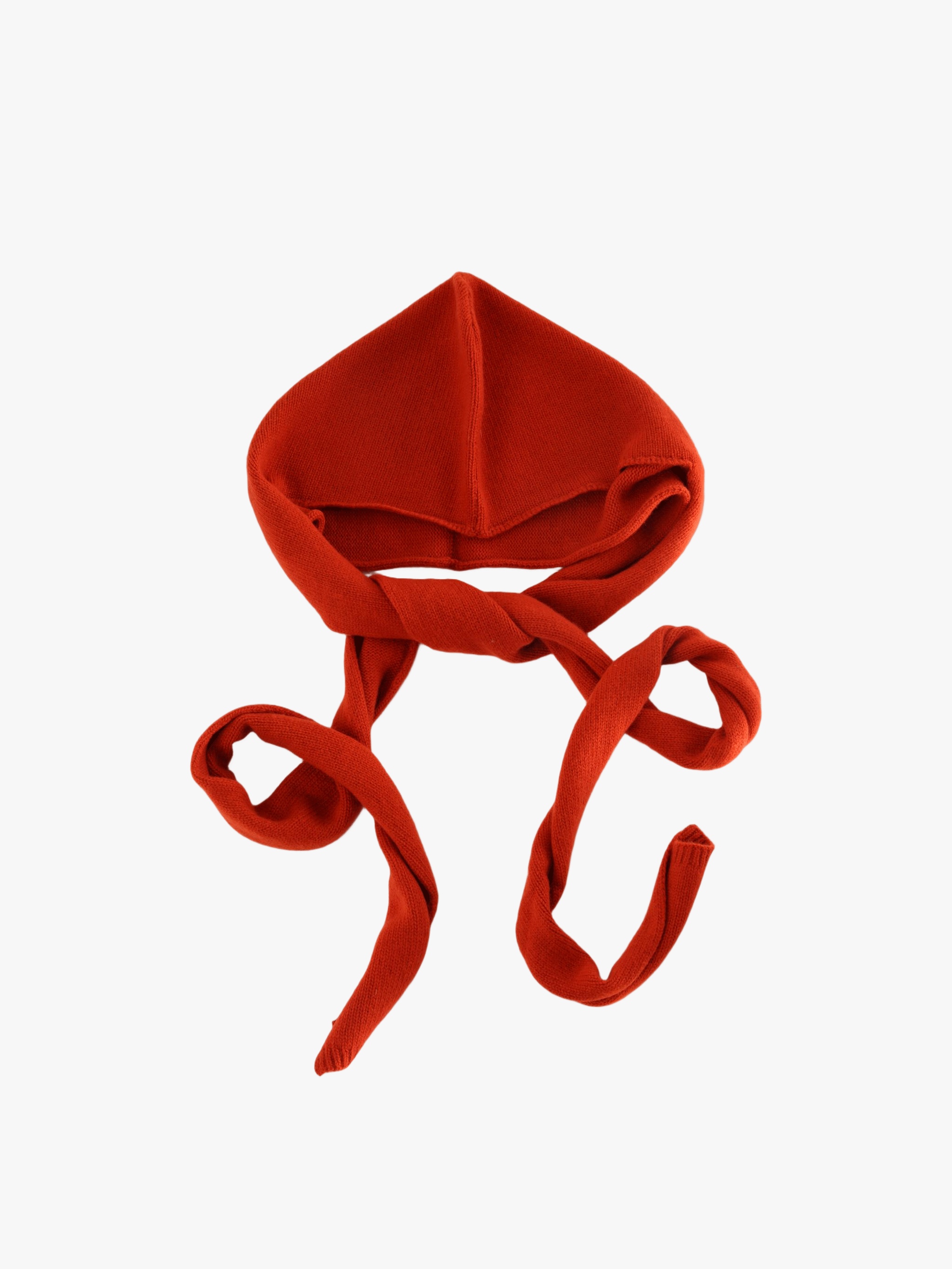 Red scarf, front view