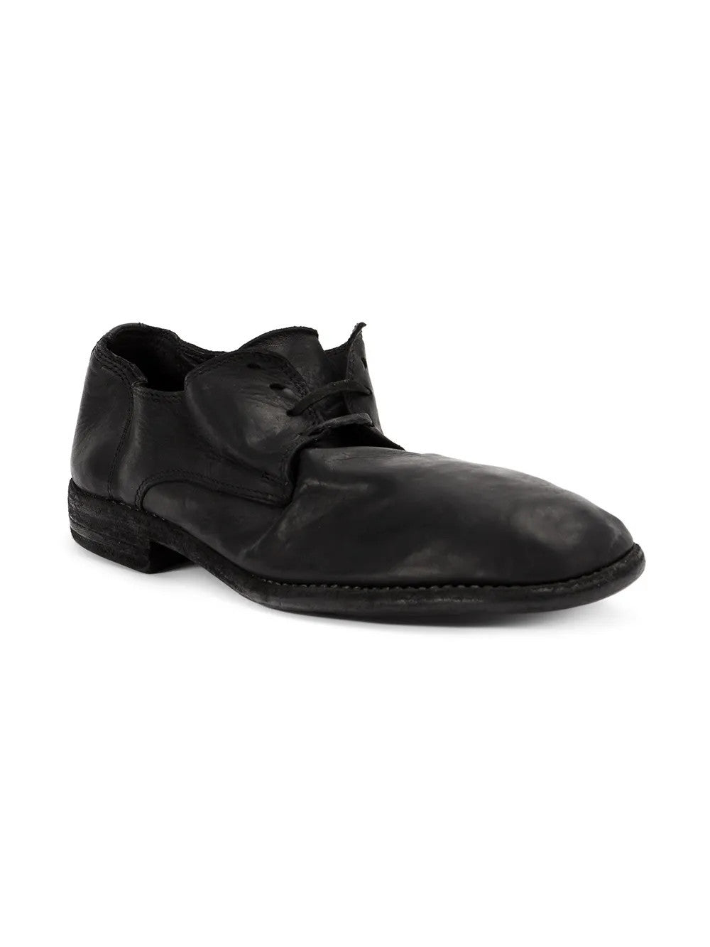 Black shoes, front view