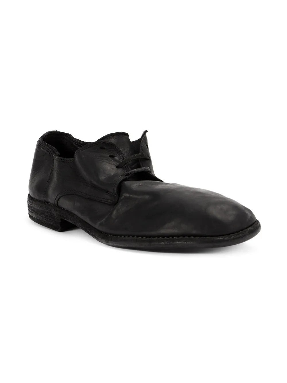 Black shoes, front view