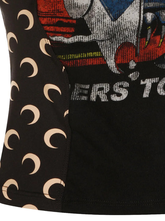 Close up of Black t-shirt, showing detail