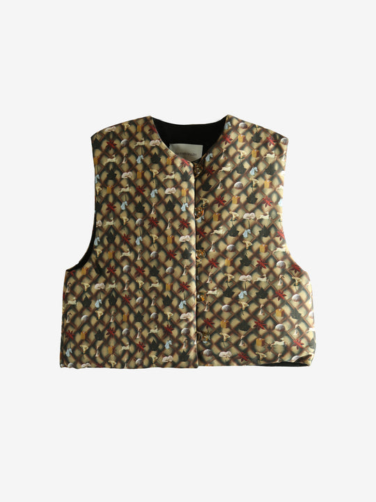 Brown top, front view