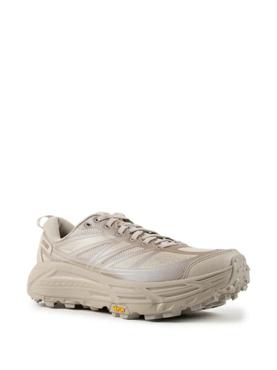 Tan shoes, front view