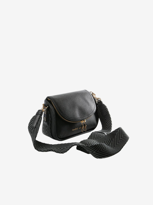 Black bag, side view