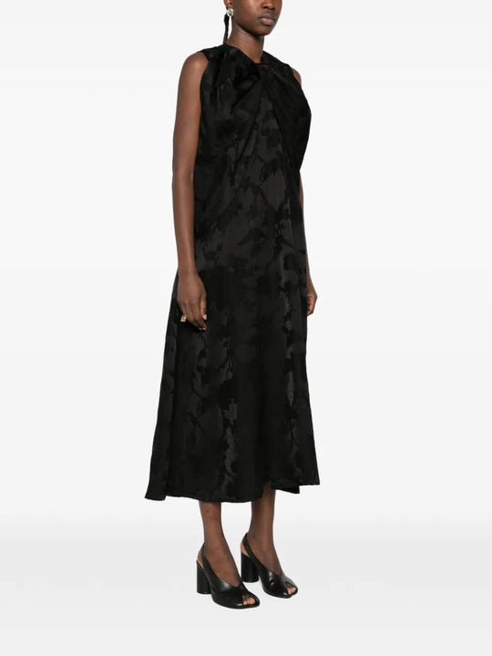 Black dress, front view