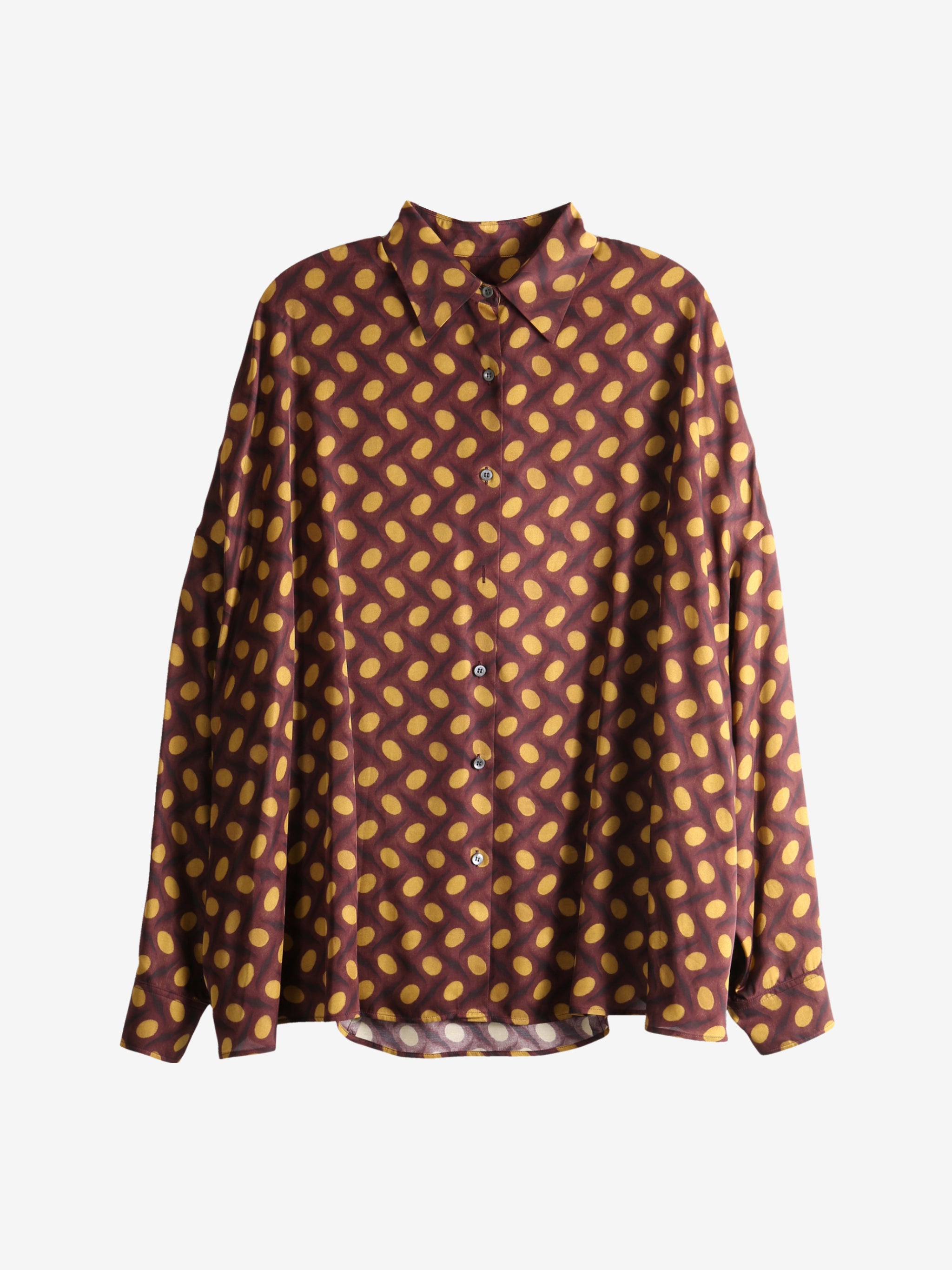 Brown shirt, front view