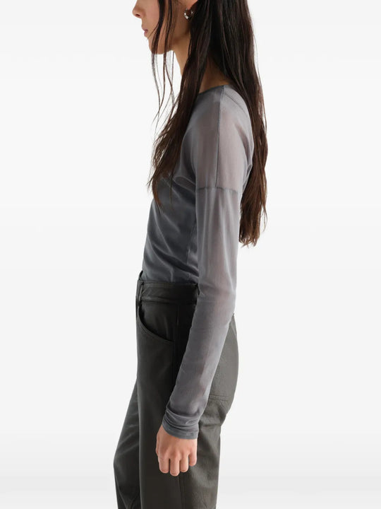 Grey top, full body view
