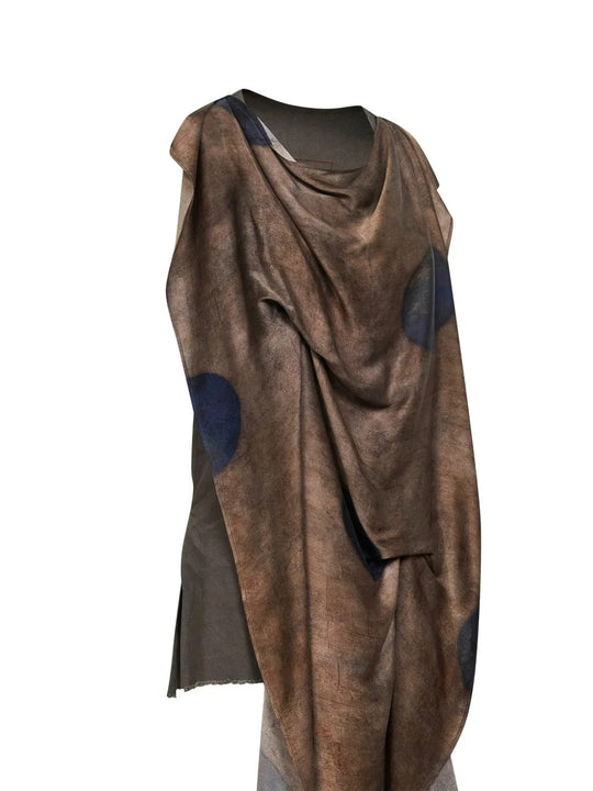 Brown top, side view