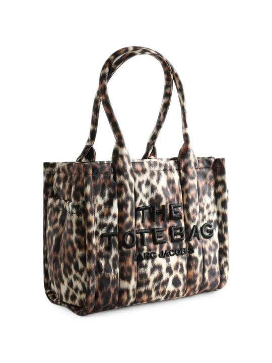 Brown bag, front view