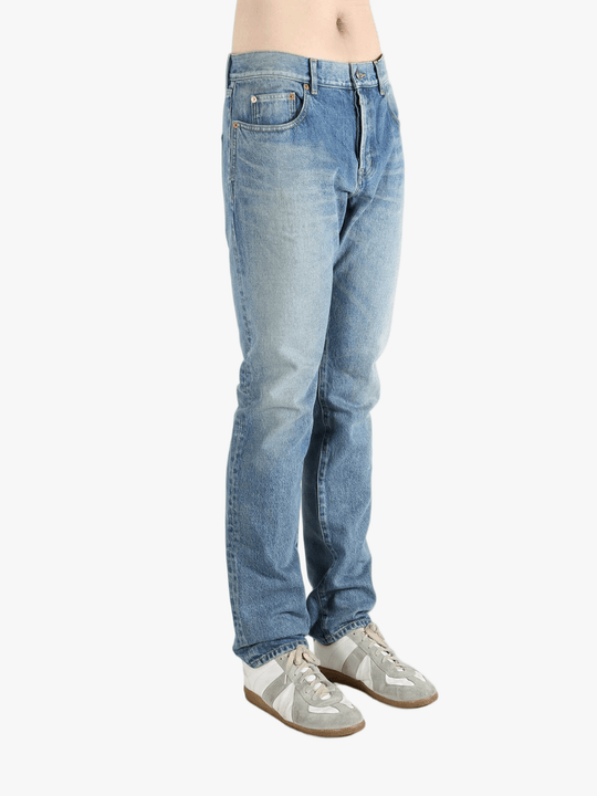 Blue jean worn by a person, showing the fit