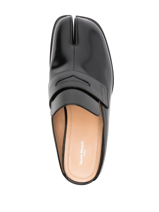 Black mule, top view