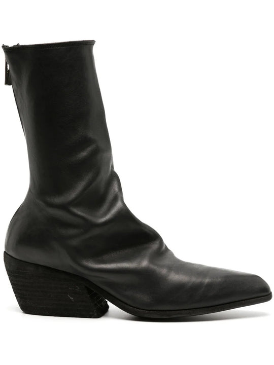 Black boots, front view