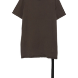 Brown t-shirt, front view