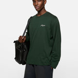 Green t-shirt, full body view