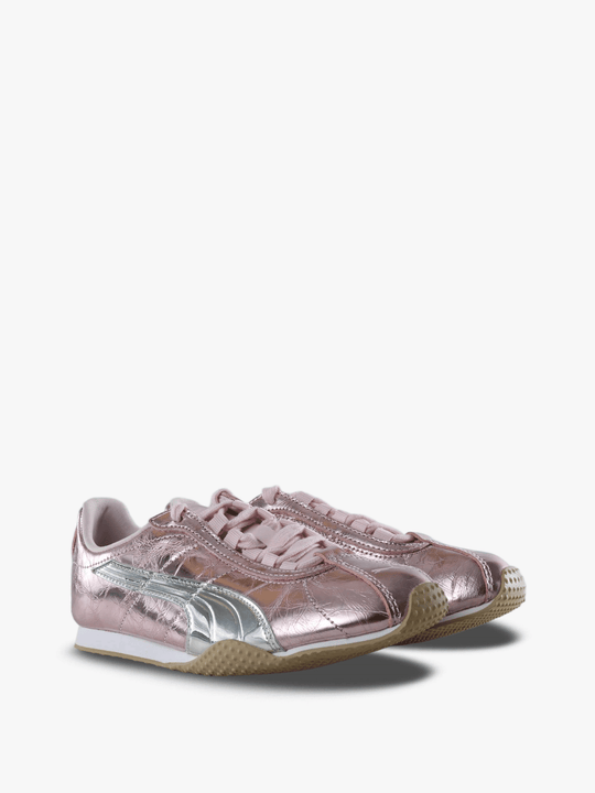 Pink shoes, front view